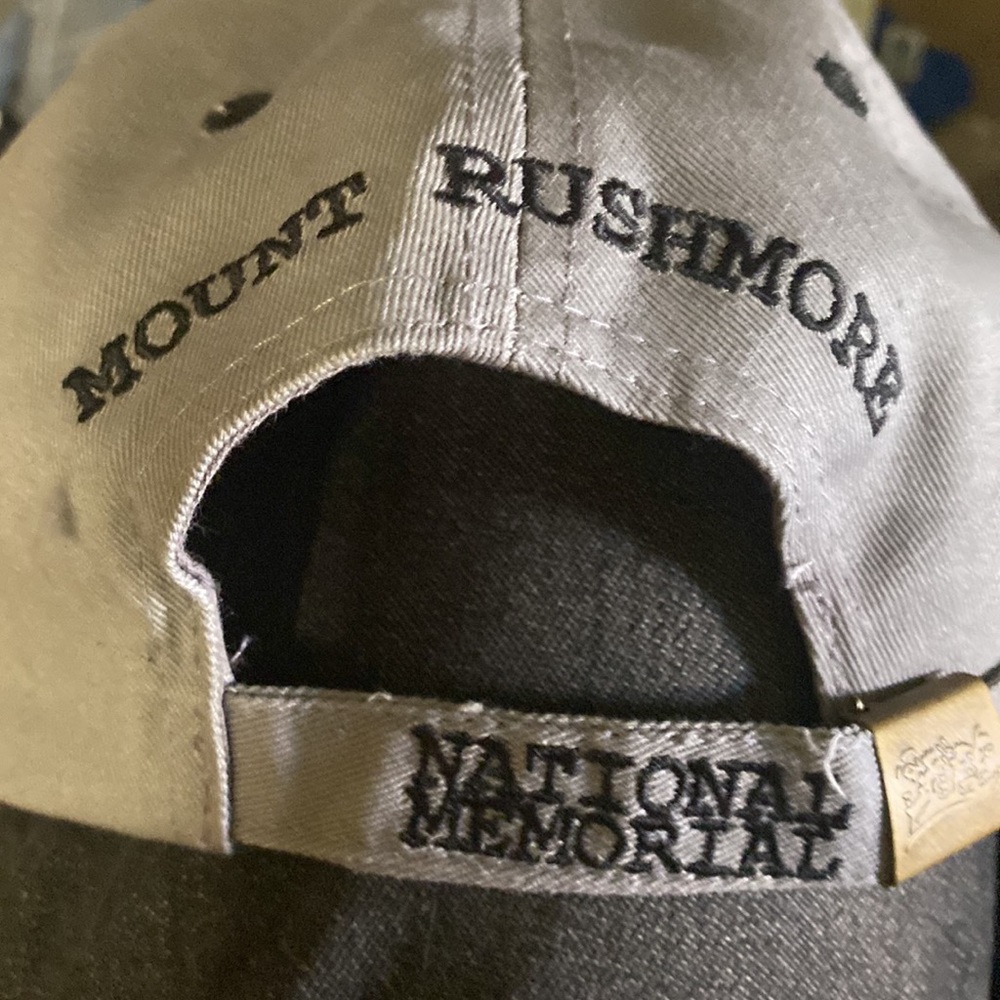South Carolina Mount Rushmore Cap Grey/ Black Adjustable NWOT - Picture 3 of 8